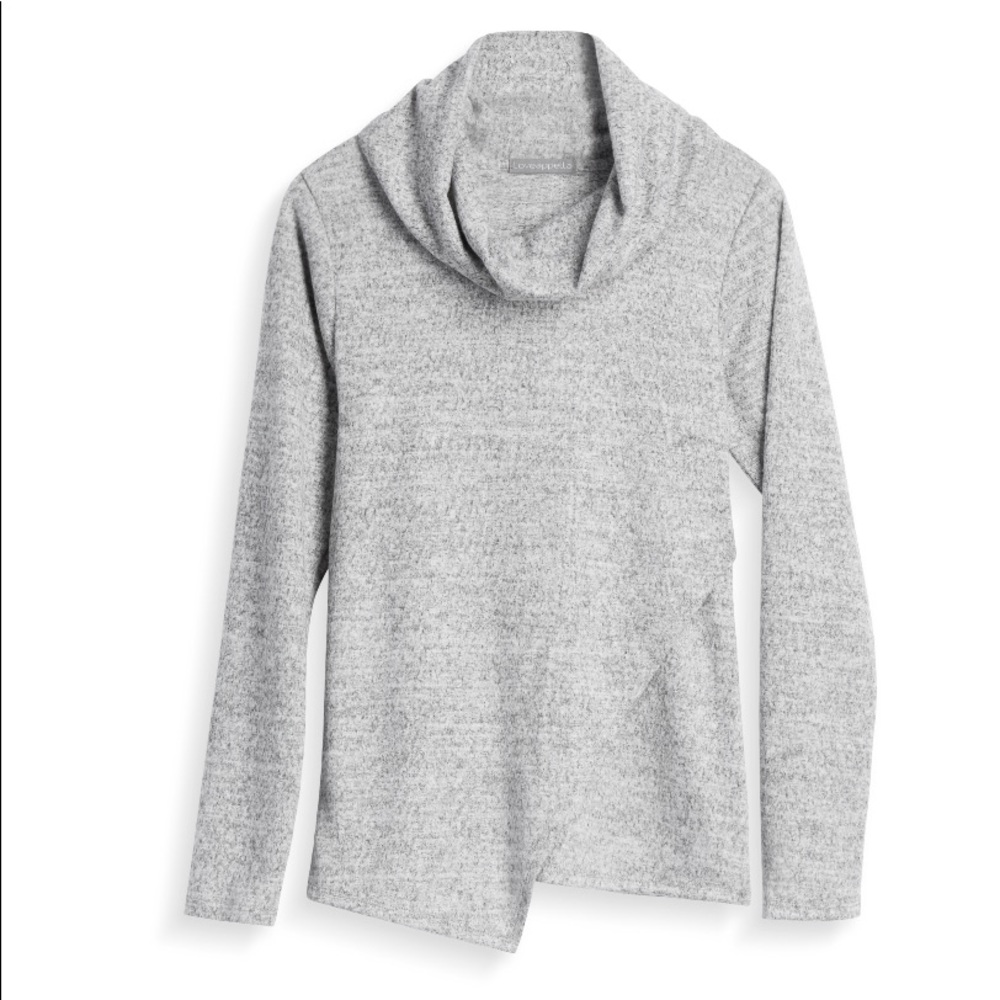Lightweight Women’s Sweater